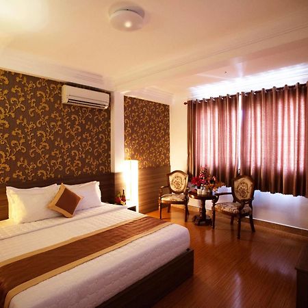 Rosa Centre Hotel Хошимин Екстериор снимка