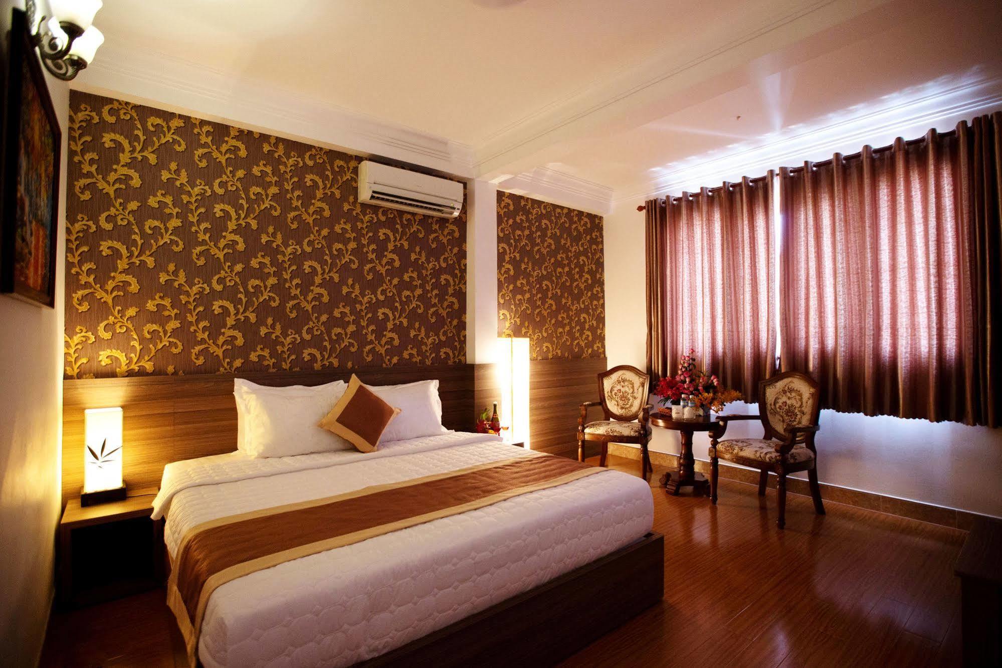 Rosa Centre Hotel Хошимин Екстериор снимка