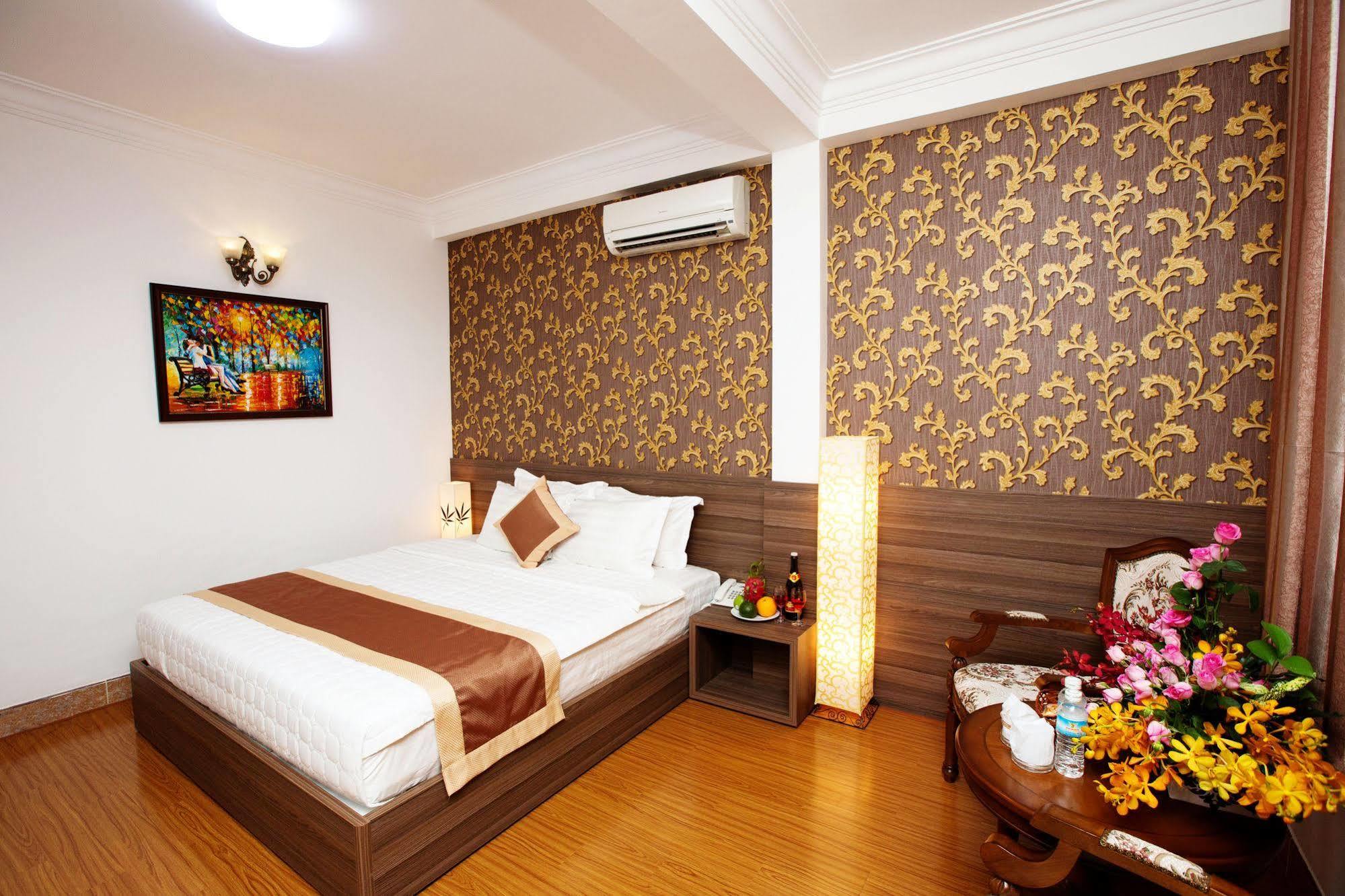 Rosa Centre Hotel Хошимин Екстериор снимка