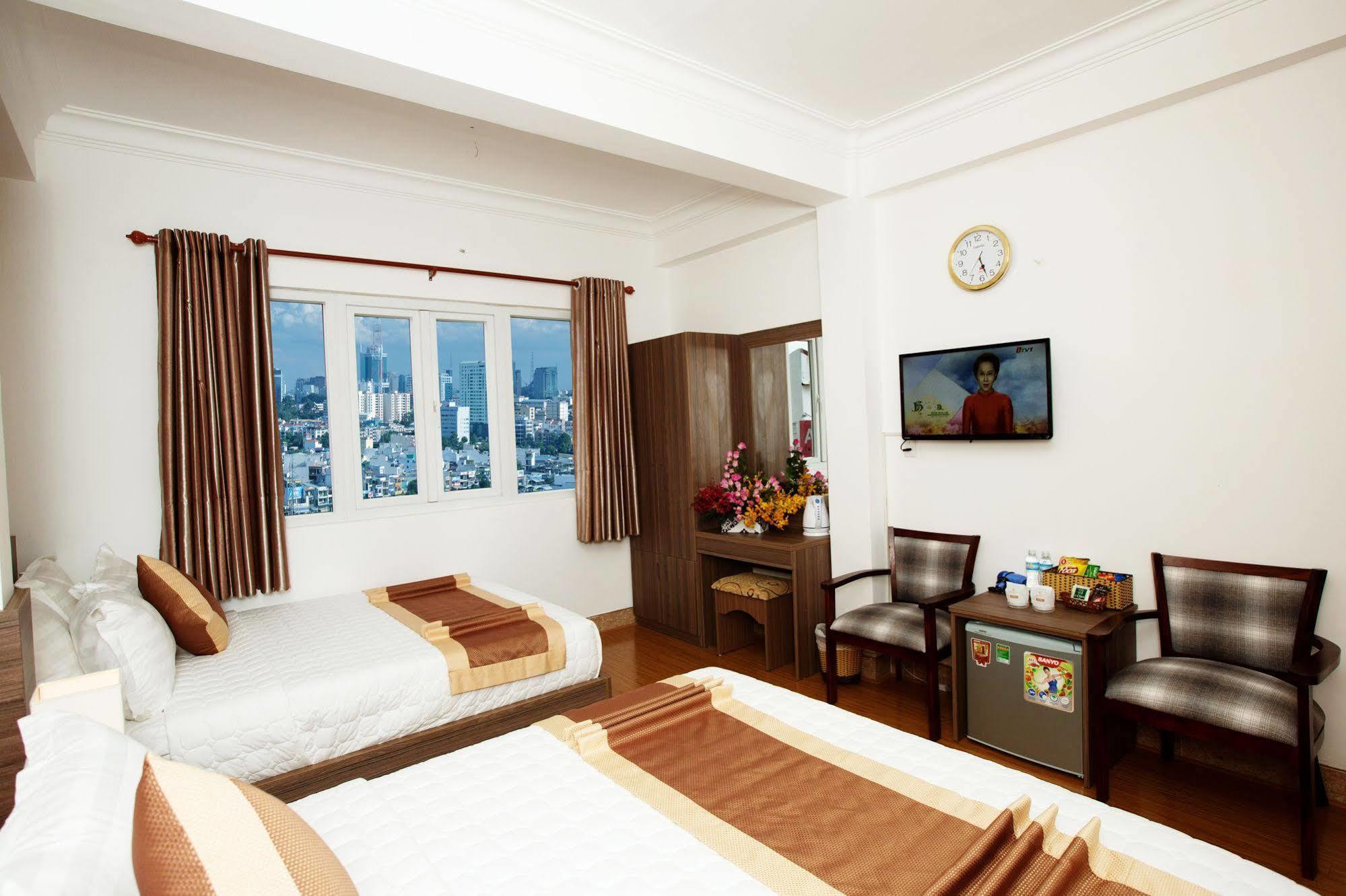 Rosa Centre Hotel Хошимин Екстериор снимка