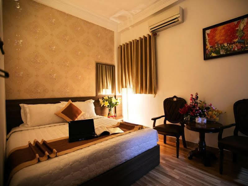 Rosa Centre Hotel Хошимин Екстериор снимка